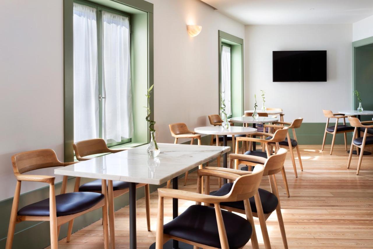 One Shot Aliados Goldsmith Hotel Porto Luaran gambar